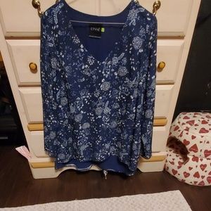 Crepe sweetheart top